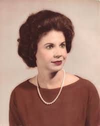 Bonnie Maxwell's Instagram, Twitter & Facebook