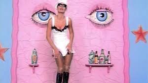 Почему ирина салтыкова вышла на сцену? Serye Glaza Iriny Saltykovoj Vklyuchi Nastroenie