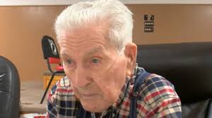 Family, friends gather for U.S. Navy veteran's 100th birthday