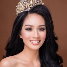 Feliz Clareianne Thea Solomon Recentes