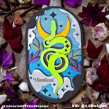 This table by Melissa Sullins is really cool! #table #coffeetable #lights  #cool #lightup #water #mote #wood #woodstain #unicornspit #unicornspitstain  #unicornspitgelstainandglaze