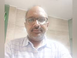 RAJKUMAR GUPTA'S COVID-19 CAMPAIGN TO GIVE RATION KITS TO UNDERPRIVILEGED  FAMILIES. by ROTARY ROYALES FOUNDATION