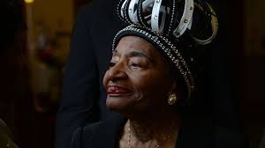 Isaac Farris's Instagram, Twitter & Facebook