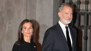 Comunicado urgente de Zarzuela: los Reyes Felipe y Letizia reaccionan ante  la tragedia de la DANA y sus devastadoras consecuencias