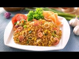 Kamu pasti tau kan ikan kecil satu ini, rasanya yang asin membuat nasi goreng yang kamu makan memiliki cita rasa gurih. Tips Cara Membuat Nasi Goreng Yang Enak Youtube