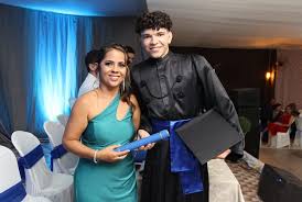 Solenidade de formatura 2024 do Colégio Estadual Professor Luiz Navarro de  Brito. 🎓