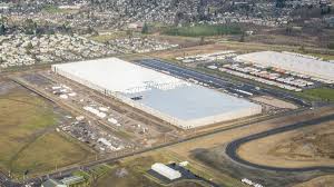 Amazon Com S Three New Distribution Warehouses Are Going Up Fast In Portland Troutdale And Salem Portland Business Journal
