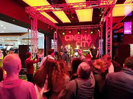 169a, floreasca 169, cladirea a, etajul 5, sectiunea a5.1, biroul nr. Shopping City GalaÈ›i A Dat Lovitura Cu Cinema City Extinderea Mall Ului BagÄƒ In Faliment Doi JucÄƒtori De Pe PiaÈ›Äƒ Galerie Foto Alternativa Jurnalism FÄƒrÄƒ Mogul