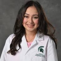 Nadine Bazzi's Instagram, Twitter & Facebook