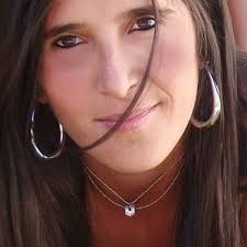 Anna Laura Mello (@Cacau_Mello)