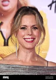 Erin Cardillo's Instagram, Twitter & Facebook