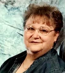 Hope Ellis's Instagram, Twitter & Facebook