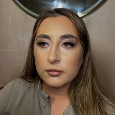 Beautiful Emma wedding guest ready 🤍 #makeupartist #mua #scottishmua  #scottishbride #scottishbridalmua #glasgow #glasgowmakeupartist #glasgowmua