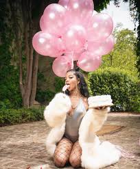 Slay Queen Slay Birthday Photoshoot With Friends Pin On Photography Poses