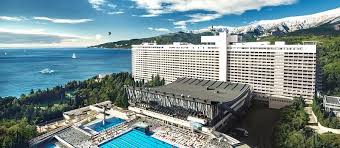 Самый популярный курорт крыма радует отдыхающих теплыми, солнечными днями, стабильными температурными. Pogoda V Yalte