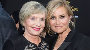 Brady Bunch' star Maureen McCormick recalls her relationship with on-screen  mom Florence Henderson | Fox News