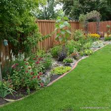 Perennials Made Easy How To Create Amazing Gardens Backyard Fences Backyard Fence Landscaping