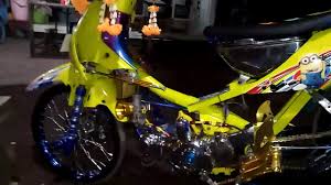 Modif honda supra fit 110 thailook style kontes terbaru. Supra Street Racing Youtube