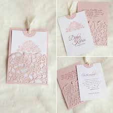 Diese Wunderschone Einladung Zur Hochzeit Habe Ich Zusammen Mit Der Braut Gebastelt Hochzeit Wedding Hochzeitseinladung Einladungen Hochzeit Karte Hochzeit