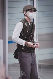 190415 Bts Arrival At The Icn Airport Kim Taehyung Fashion Airport Style