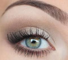 How To Enhance Your Eye Color With Eye Shadow Beauty By Ami Eye Makeup Remover Light Eye Makeup Eye Makeup