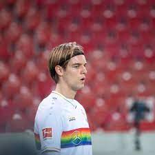 ‍ we define strategies, tackle use cases, scout for technologies and facilitate pilots, implementations and acquisitions. Vfb Stuttgart Bayern Interesse An Borna Sosa So Sieht S Der Kroate Vfb Stuttgart