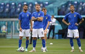 Verratti favorito su locatelli, acerbi in difesa. Wm89eoimfjgq4m