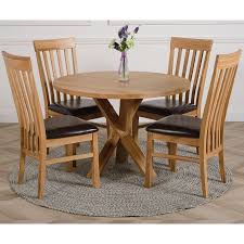 Full of country charm, the acme furniture dylan 5 piece round dining table set is perfect for your dining room or breakfast nook. Oregon Round Oak Dining Table With 6 Harvard Oak Chairs Oak Furniture King