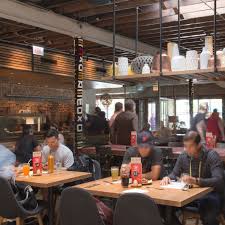 The chicken was spicy and arrived promptly, the staff was helpful without being overbearing, all in all a. Opening Alert 11 Things To Know About Nando S Peri Peri Chicago Eater Chicago