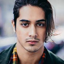 ᴄʜᴀʀᴀᴄᴛᴇʀs