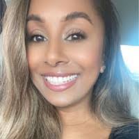 Sara Donovan's Instagram, Twitter & Facebook