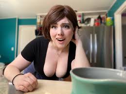 另一个阿姨卡斯