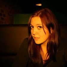 Robyn Maguire (@robynmag)