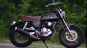 Buat kalian semua penggemar dunia otomatif, khususnya anda pemilik motor honda megapro yang sekarang ini sedang mencari ide serta inspirasi bagaimana cara memodifikasi motor honda megapro agar tampil lebih gagah dan macho atau hanya sekedar ingin melihat beberapa contoh gambar hasil. Motor Megapro Modifikasi Jadi Cb Modifikasi Motor Terbaru 2021