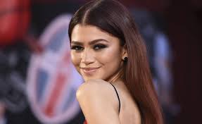 Últimas noticias de cumpleaños de famosos: Zendaya La Exchica Disney Que Si Ha Sabido Madurar Gente Y Famosos El Pais