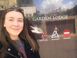 For my daughter's 18th Birthday I arranged a trip to London.so she could  visit Freddie's home; Garden Lodge 💕