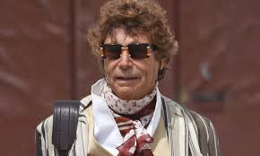 Los últimos días de Jesús Quintero: "Cabizbajo, silencioso y apenas  reconocía a quien le visitaba"