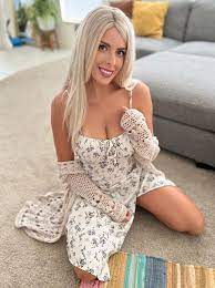 Cat Berg - Free pics, galleries & more at Babepedia