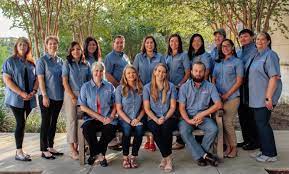 Jun 04, 2021 · martinez, a san antonio native, grew up on the city's south side and graduated from our lady of the lake university, majoring in communication arts with an emphasis on journalism. Meet The Staff Counseling Services Office Utsa