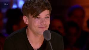 Louis watching Harry performing Sweet Creature at The X Factor (a manip)