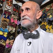 Inside the Story: 'Bow Tie Guy' has about 600 bow ties, inspired wooden bow  tie company