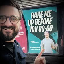 ooh #outdooradvertising #publictransport