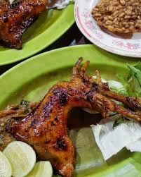 Resep ayam panggang akan memberikan cita rasa yang lezat dan nikmat. 7 Warung Ayam Bakar Ternikmat Di Semarang Sedapnya Greget