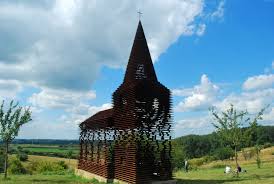 Het feit dat er door het gebied van borgloon enkele romeinse heerbanen liepen, toont romeinse aanwezigheid aan. Reading Between The Lines Het Doorkijkkerkje Wannderful