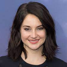 She has one brother, tanner. Shailene Woodley Age Movies Facts Biography