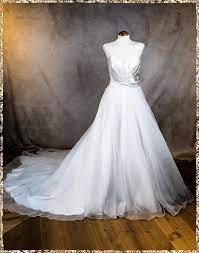 Für große bräute geeignet (bin 180 cm und habe ca. Brautkleid Von Eternity London Gr 40 Die Gewandschneider Von Avalon Schneiderei Fur Gewandungen Kleider Und Zubehor Aus Dem Mittelalter