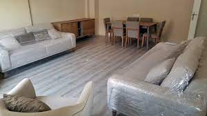 Gri chester koltuk takımı için ilham alacağınız modası geçmeyen koltuk renkleri ve kombinler: Soru 58 Krem Gri Keten Koltuk Takimi Ile Uyumlu Hali Fon Perde Aksesuar Onerisi Dekor Ekrani