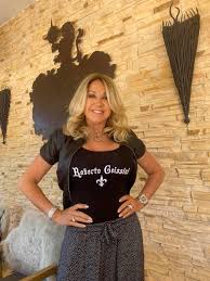 Последние твиты от carmen geiss (@geiss_carmen). Carmen Geiss I Love My Body From Roberto Geissini Facebook