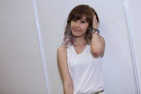 The visit that is originally just for vacation, ends up far from their expectations. Profil Ardina Rasti Blog Unik