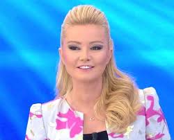 Atv'nin sevilen programı müge anlı i̇le tatlı sert videolarını a haber üzerinden izleyebilirsiniz. Atv Muge Anli Son Bolum Izle Muge Anli Dan Sezon Finali Oncesi Canli Yayinda Buyuk Surpriz Takvim